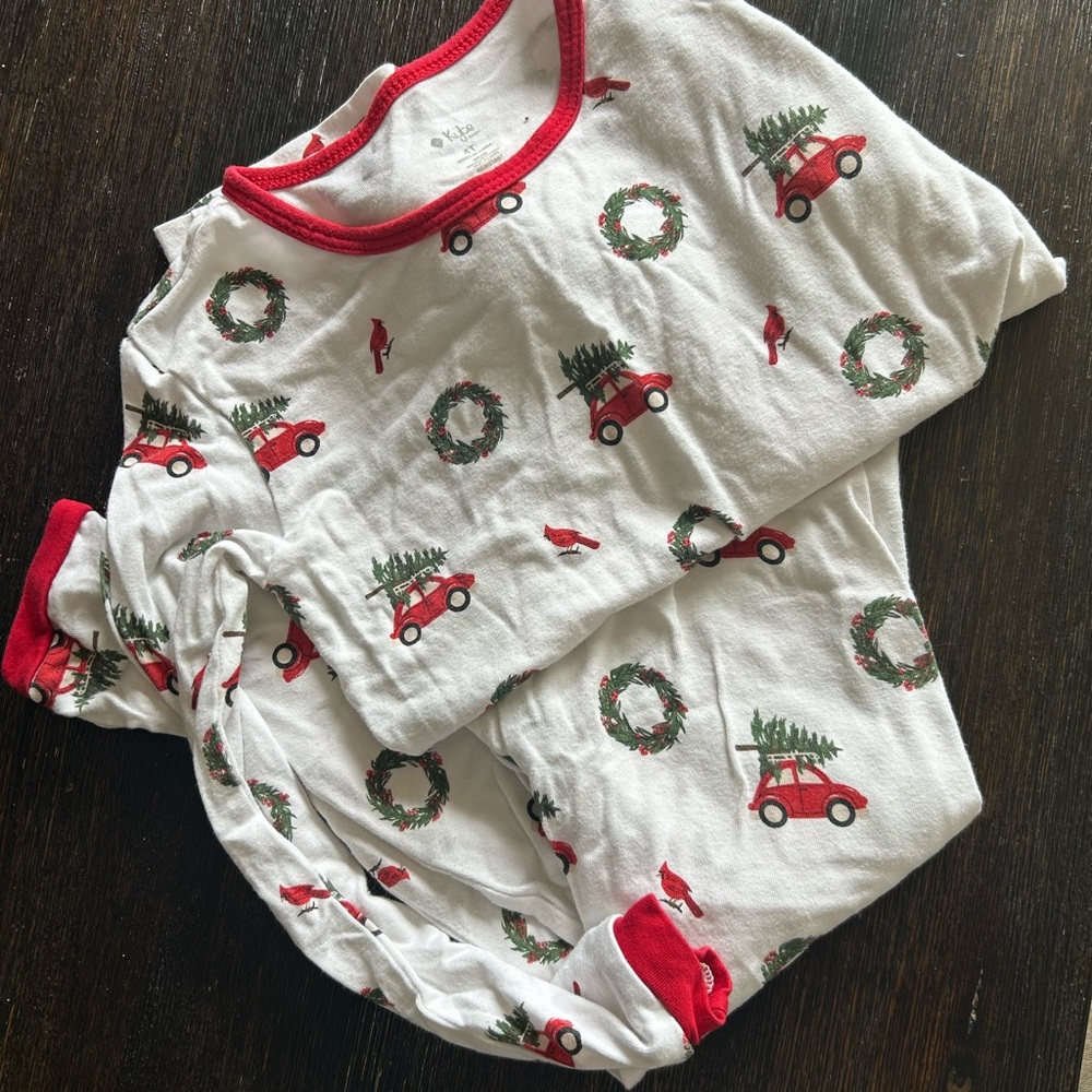Kyte Wreath Long Sleeve/Pants Pajamas